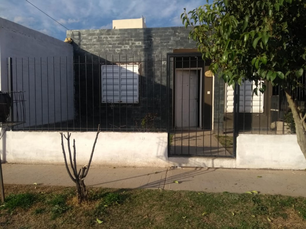 VENTA CASA JUANA KOSLAY