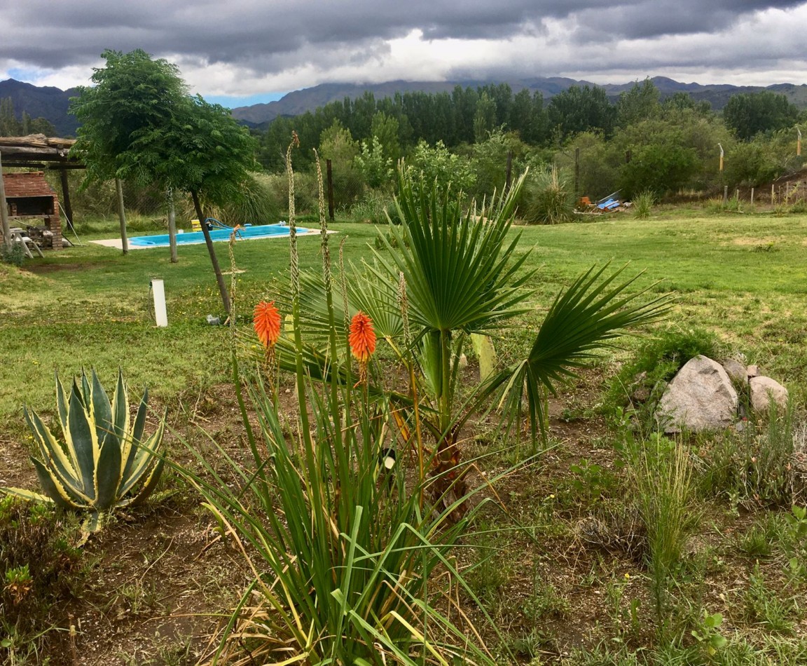 VENTA CASA BARRANCAS DE KOSLAY SOBRE AUTOPISTA LOS PUQUIOS, SAN LUIS