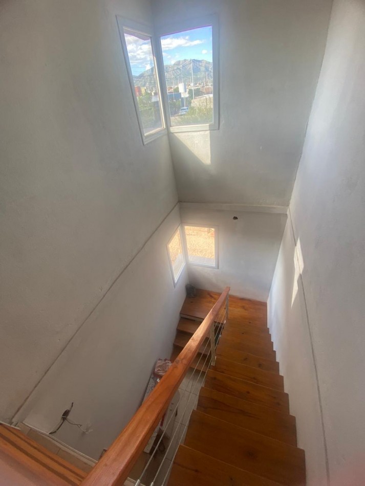 VENTA CASA 2 PLANTAS BARRIO BARRANCAS  , RUTA 146, SAN LUIS.