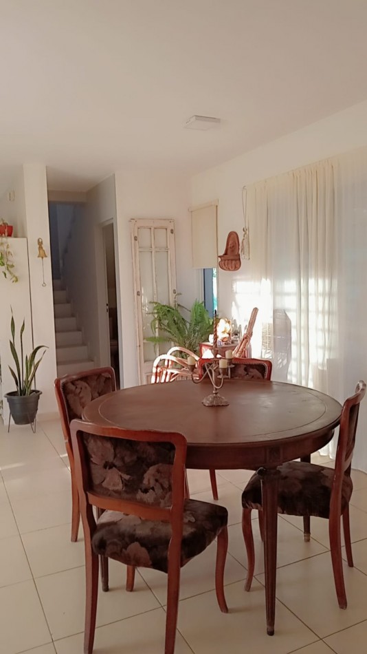 VENTA CASA JUANA KOSLAY