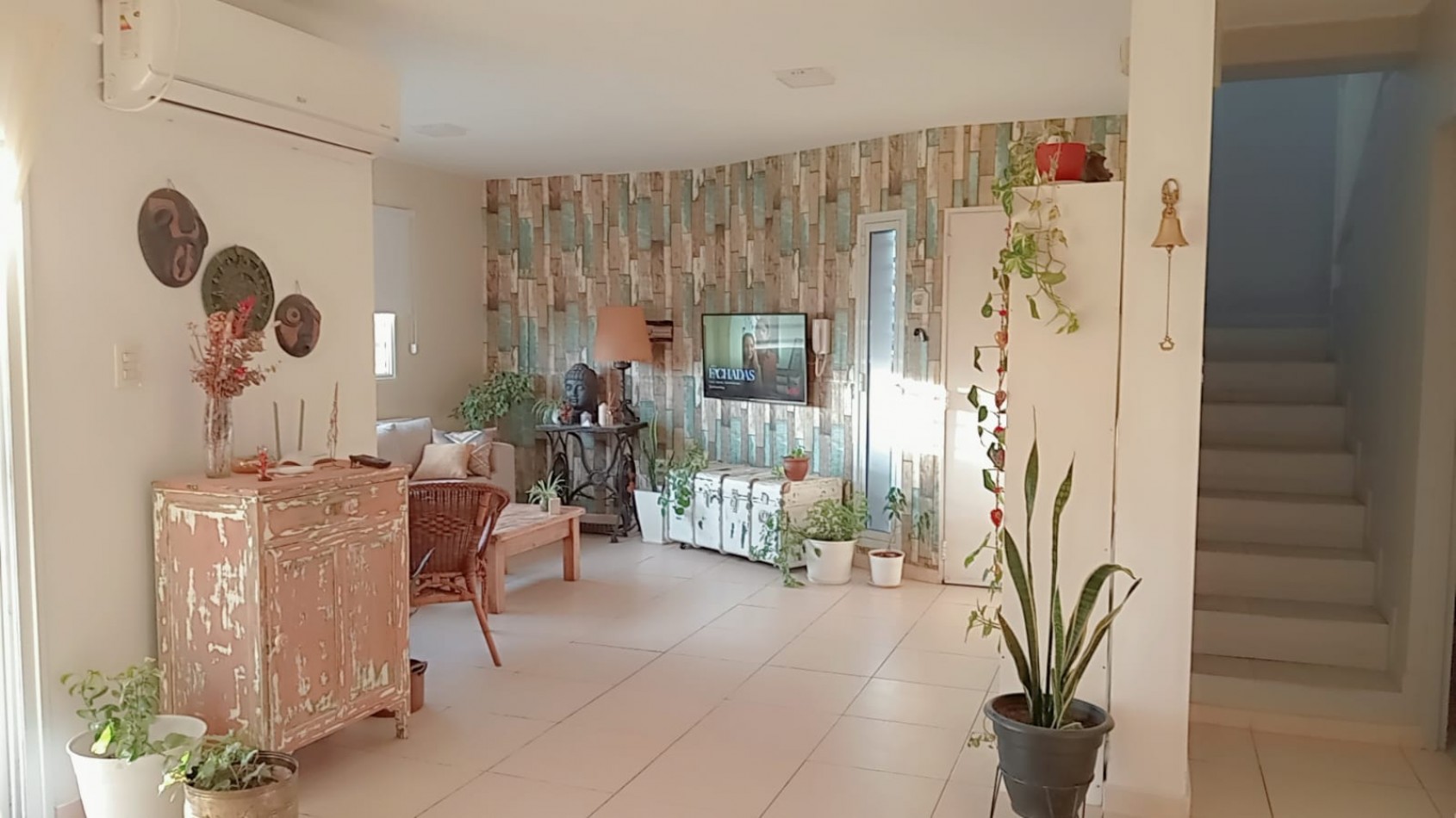VENTA CASA JUANA KOSLAY