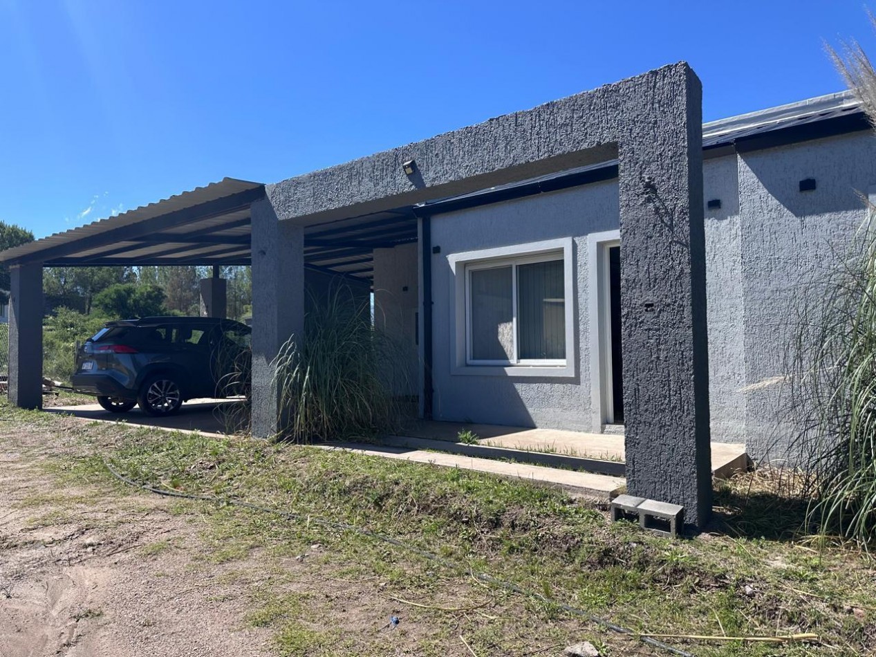VENTA  CASA BARRIO TERRALTA, EL VOLCAN , SAN LUIS.