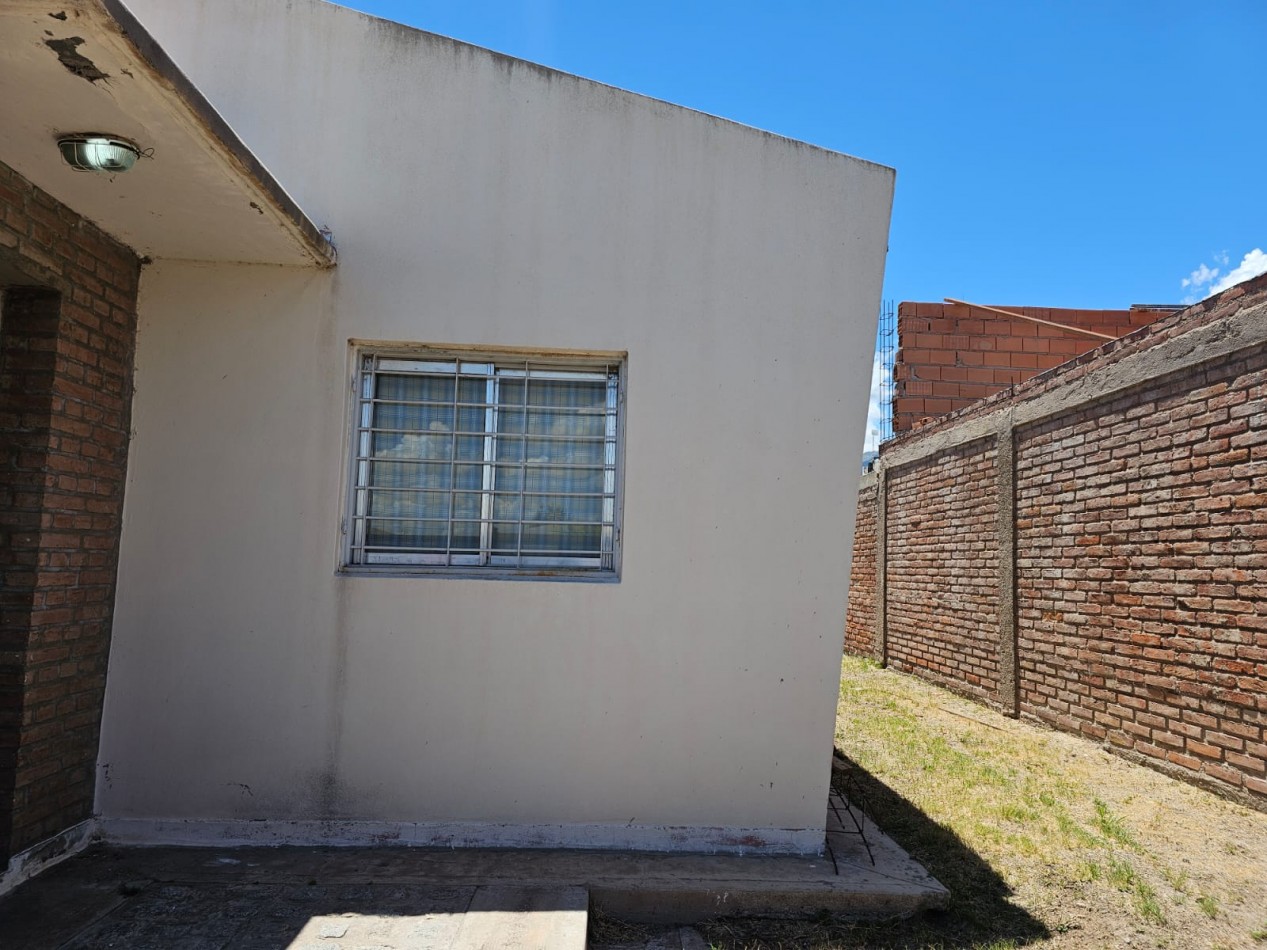 VENTA CASA BARRIO LOS LAPACHOS