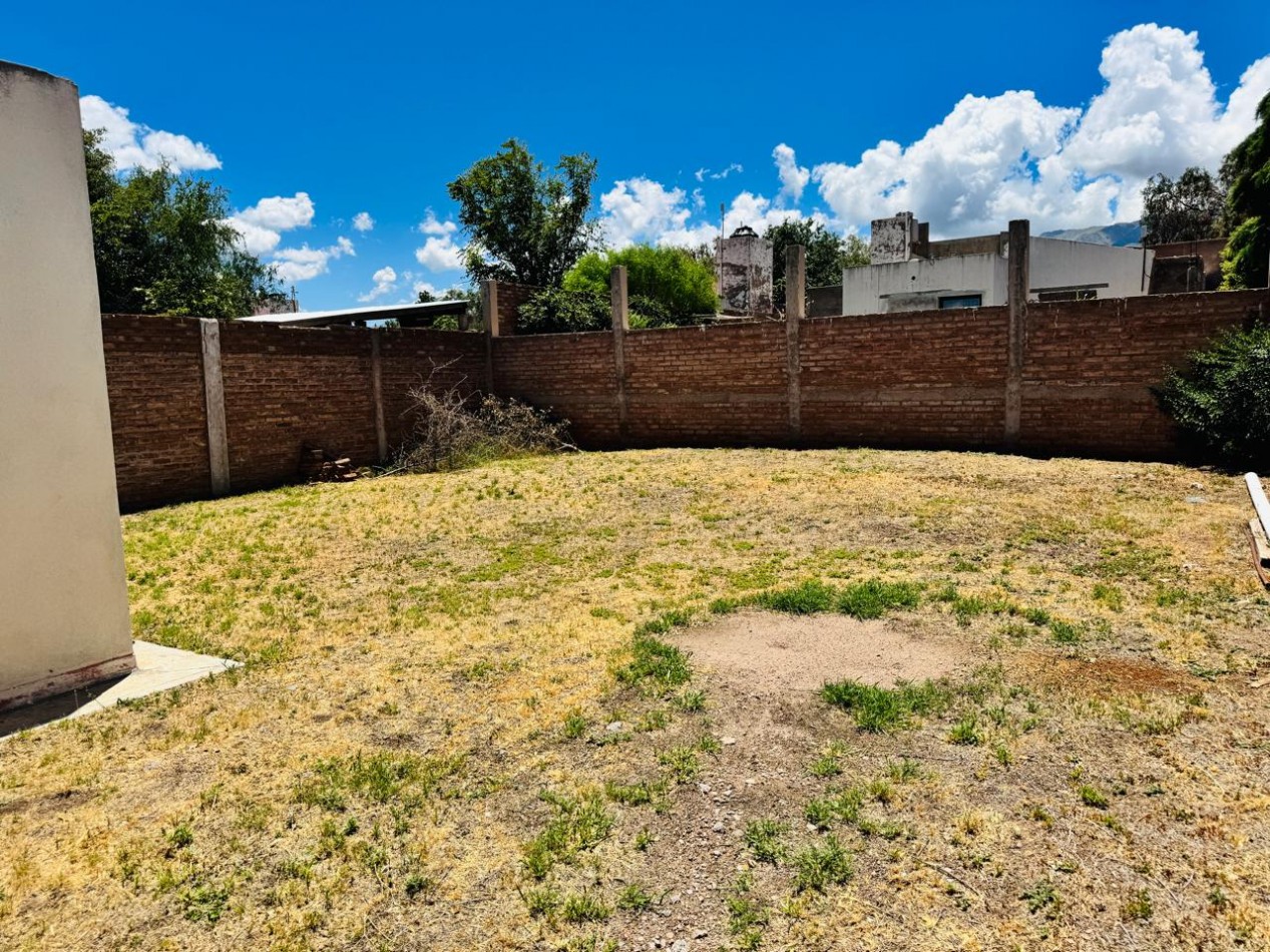 VENTA CASA BARRIO LOS LAPACHOS