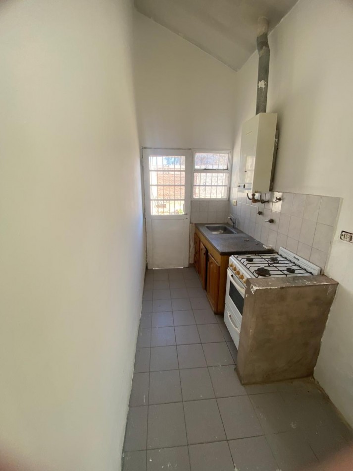 ALQUILER CASA , ZONA AIELLO LAS LOMAS Y EDESAL , SAN LUIS.