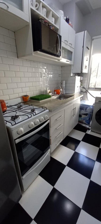 VENTA DPTO COMPLEJO HABITACIONAL WILDE - LAS FLORES TORRE 38 PCIA BS AS