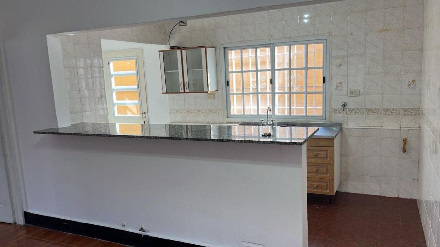 ALQUILER DEPARTAMENTO  BELGRANO E HIPOLITO IRIGOYEN, SAN LUIS CAPITAL