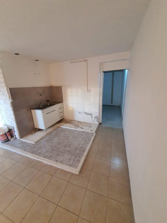 ALQUILER DEPARTAMENTO LIC 5