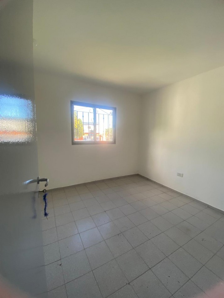 CASA ALQUILER 1 ER ROTONDA SAN LUIS CAPITAL.