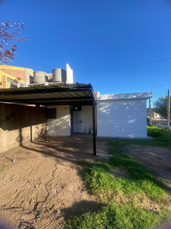 CASA ALQUILER 1 ER ROTONDA SAN LUIS CAPITAL.