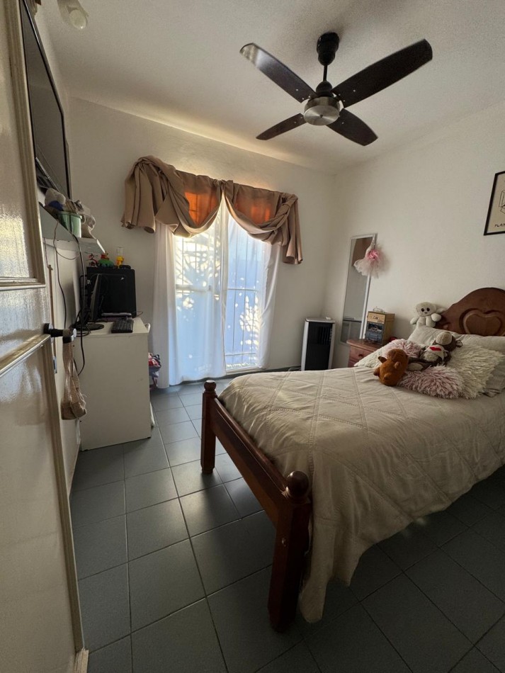 VENTA HERMOSA CASA CON PILETA, CIUDAD DE LA PUNTA, SAN LUIS