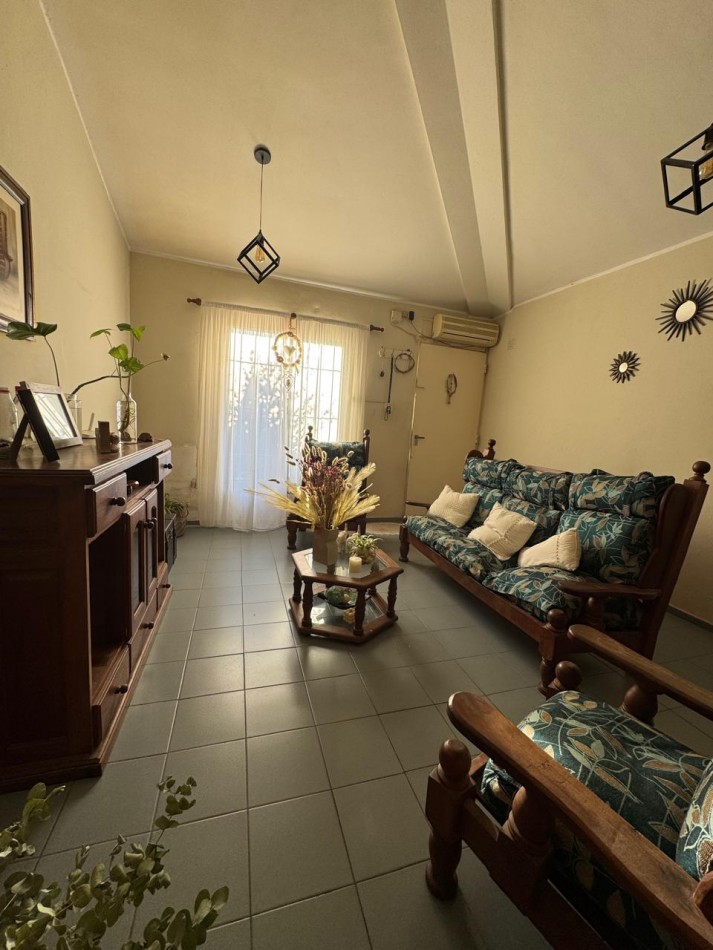VENTA HERMOSA CASA CON PILETA, CIUDAD DE LA PUNTA, SAN LUIS