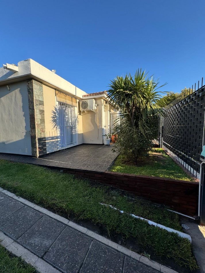 VENTA HERMOSA CASA CON PILETA, CIUDAD DE LA PUNTA, SAN LUIS
