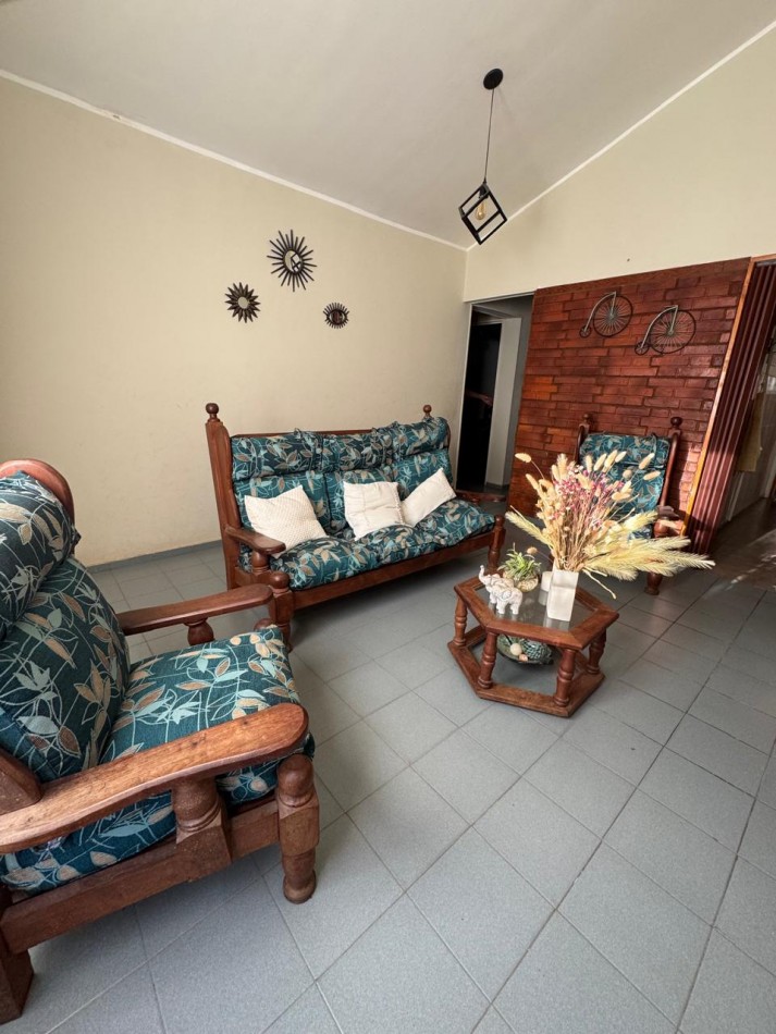 VENTA HERMOSA CASA CON PILETA, CIUDAD DE LA PUNTA, SAN LUIS