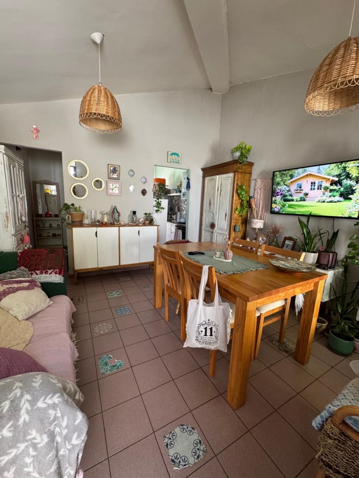 VENTA CASA CON PILETA 