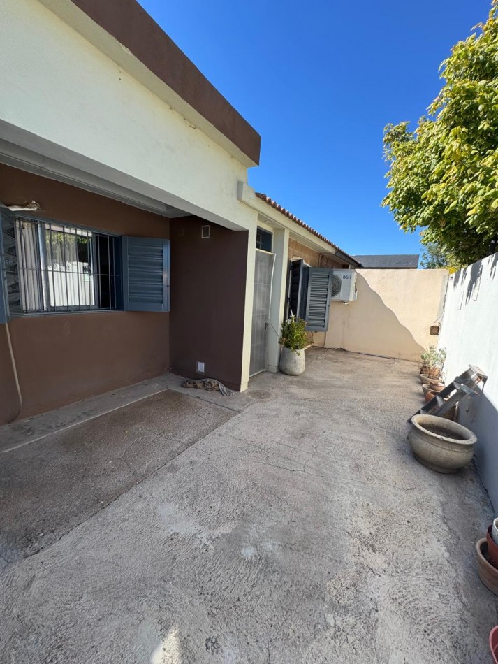 VENTA CASA CON PILETA 