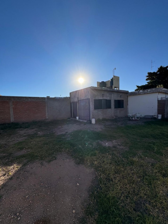 ALQUILER CASA LIC.6