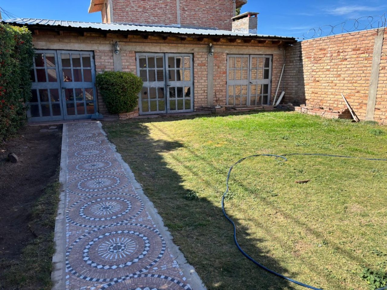 VENTA CASA BARRIO LOS PARAISOS, SAN LUIS.