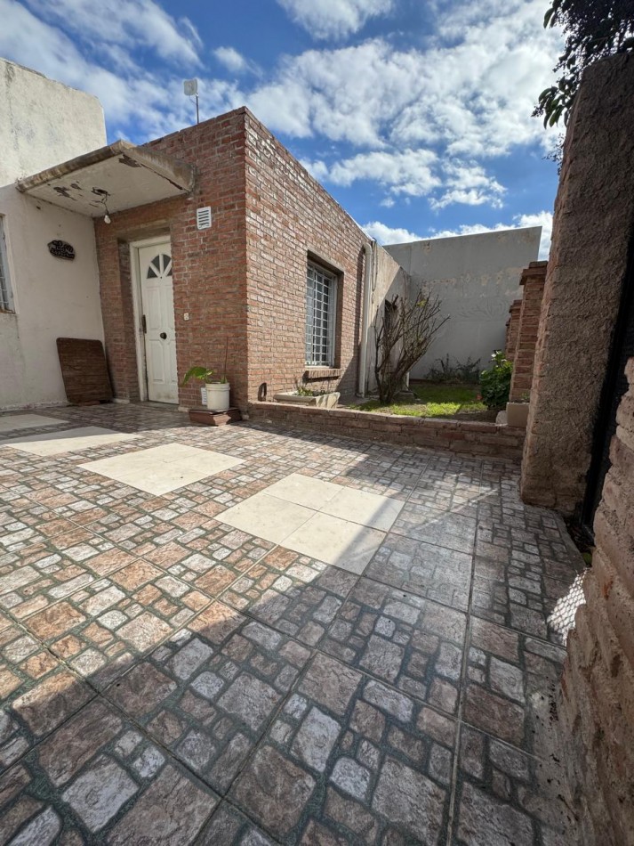 VENTA DE CASA BARRIO LOS LAPACHOS, LA PUNTA SAN LUIS