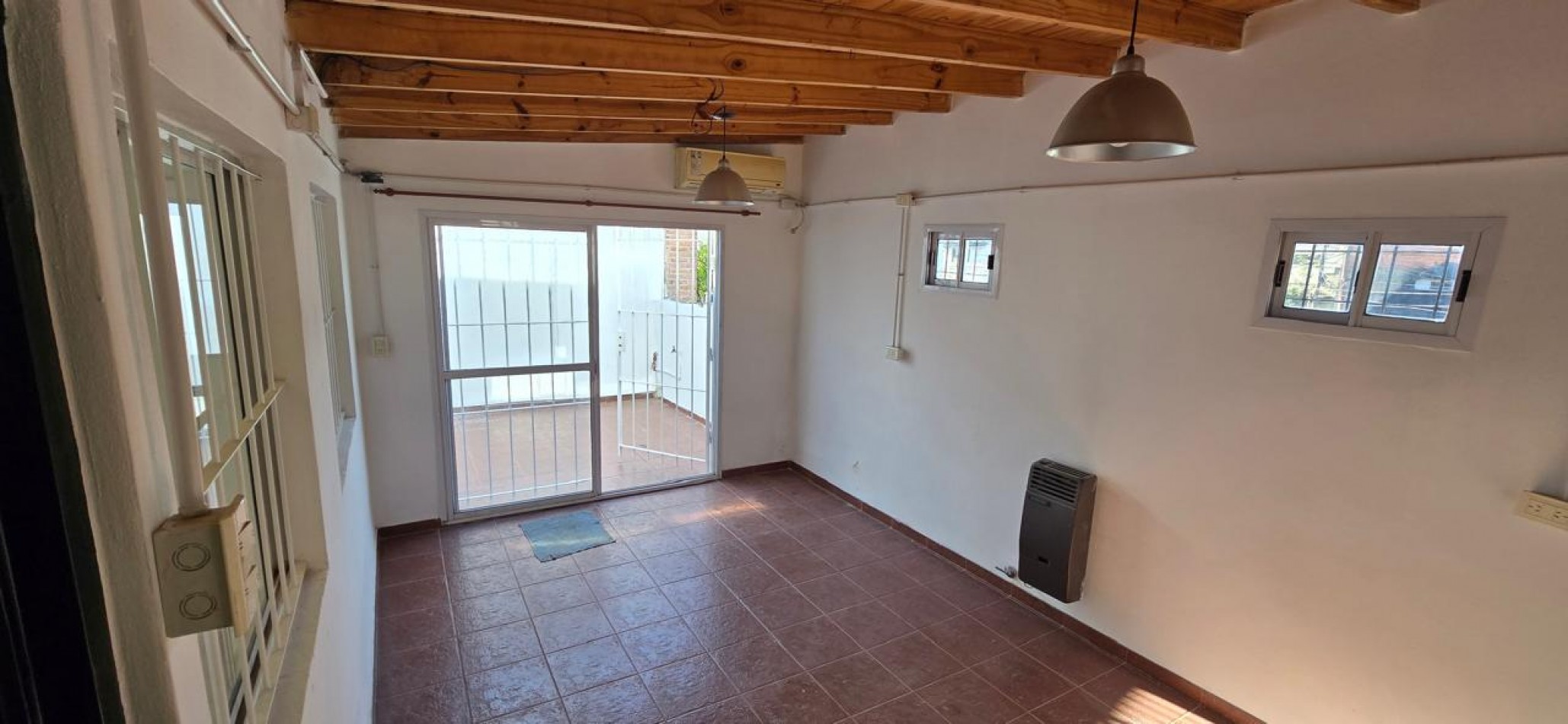VENTA/ ALQUILER EN VILLA LYNCH. SAN MARTIN ,G.B.A ZONA NORTE