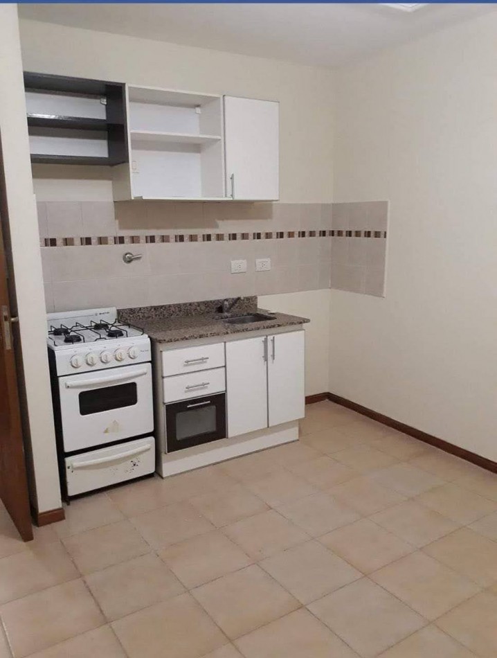 alquiler departamento Hipolito Irigoyen y Belgrano