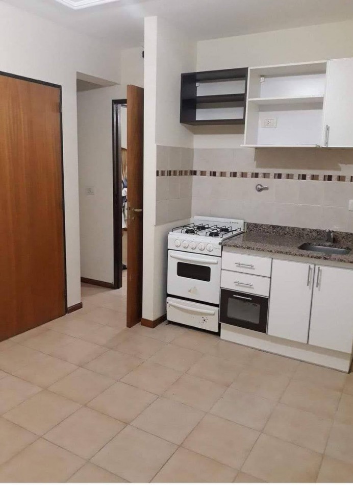 alquiler departamento Hipolito Irigoyen y Belgrano