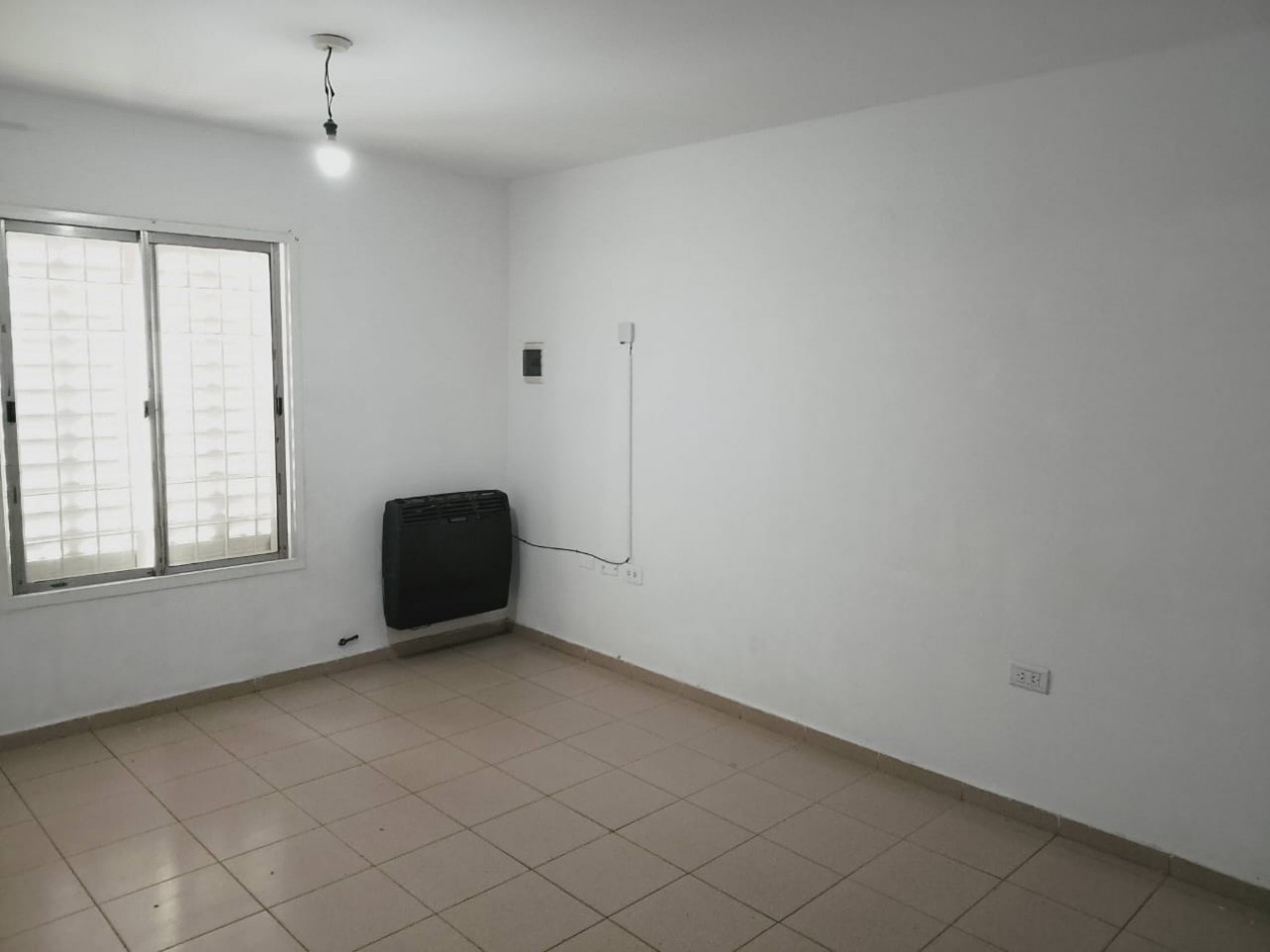 Alquiler casa Barru