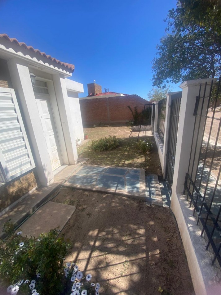 VENTA CASA CIUDAD DE LA PUNTA , SAN LUIS