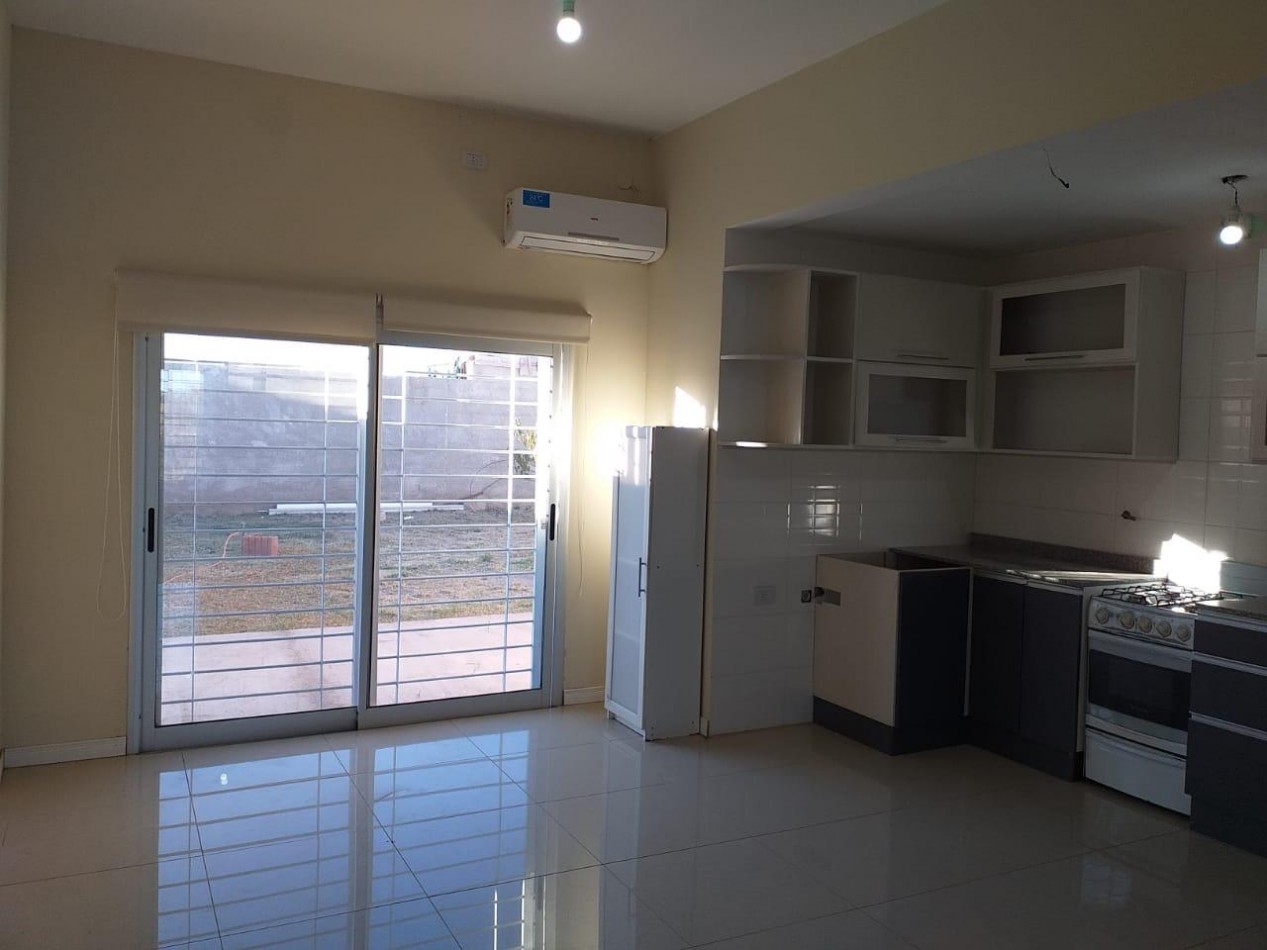 ALQUILER / VENTA CASA CIUDAD DE LA PUNTA, SAN LUIS