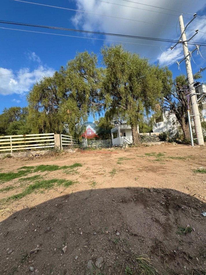 VENTA TERRENO SOBRE AUTOPISTA 25 DE MAYO 