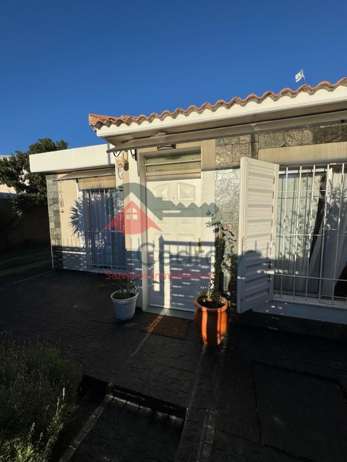 VENTA HERMOSA CASA CON PILETA, CIUDAD DE LA PUNTA, SAN LUIS