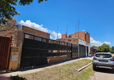 VENTA CASA BARRIO LOS LAPACHOS
