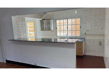 ALQUILER DEPARTAMENTO  BELGRANO E HIPOLITO IRIGOYEN, SAN LUIS CAPITAL