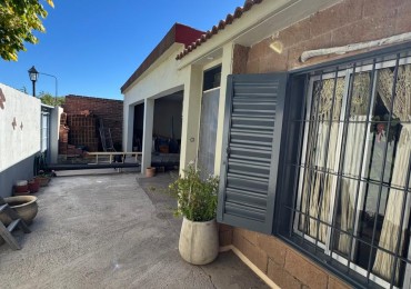 VENTA CASA CON PILETA 